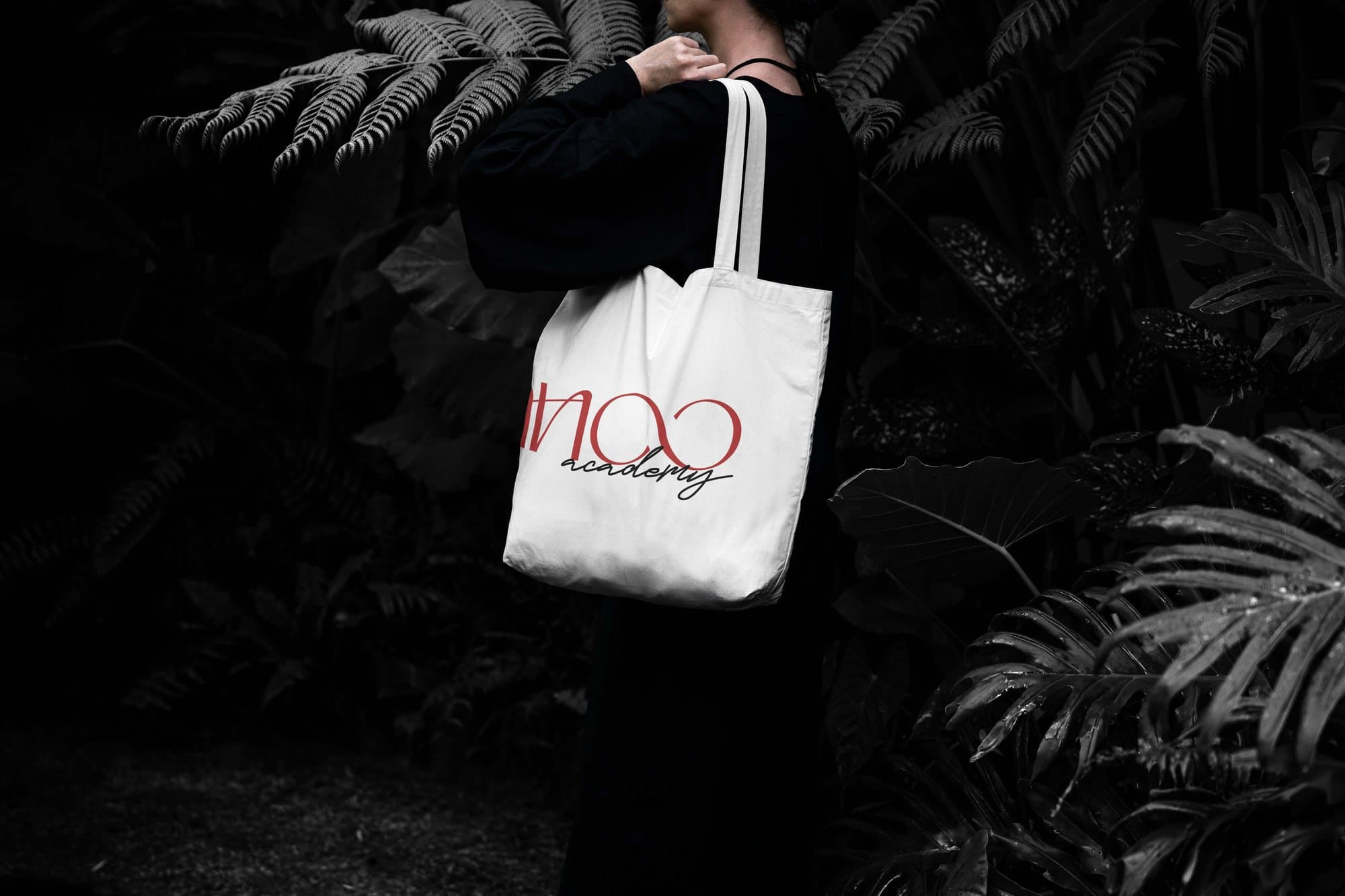Printed tote bag